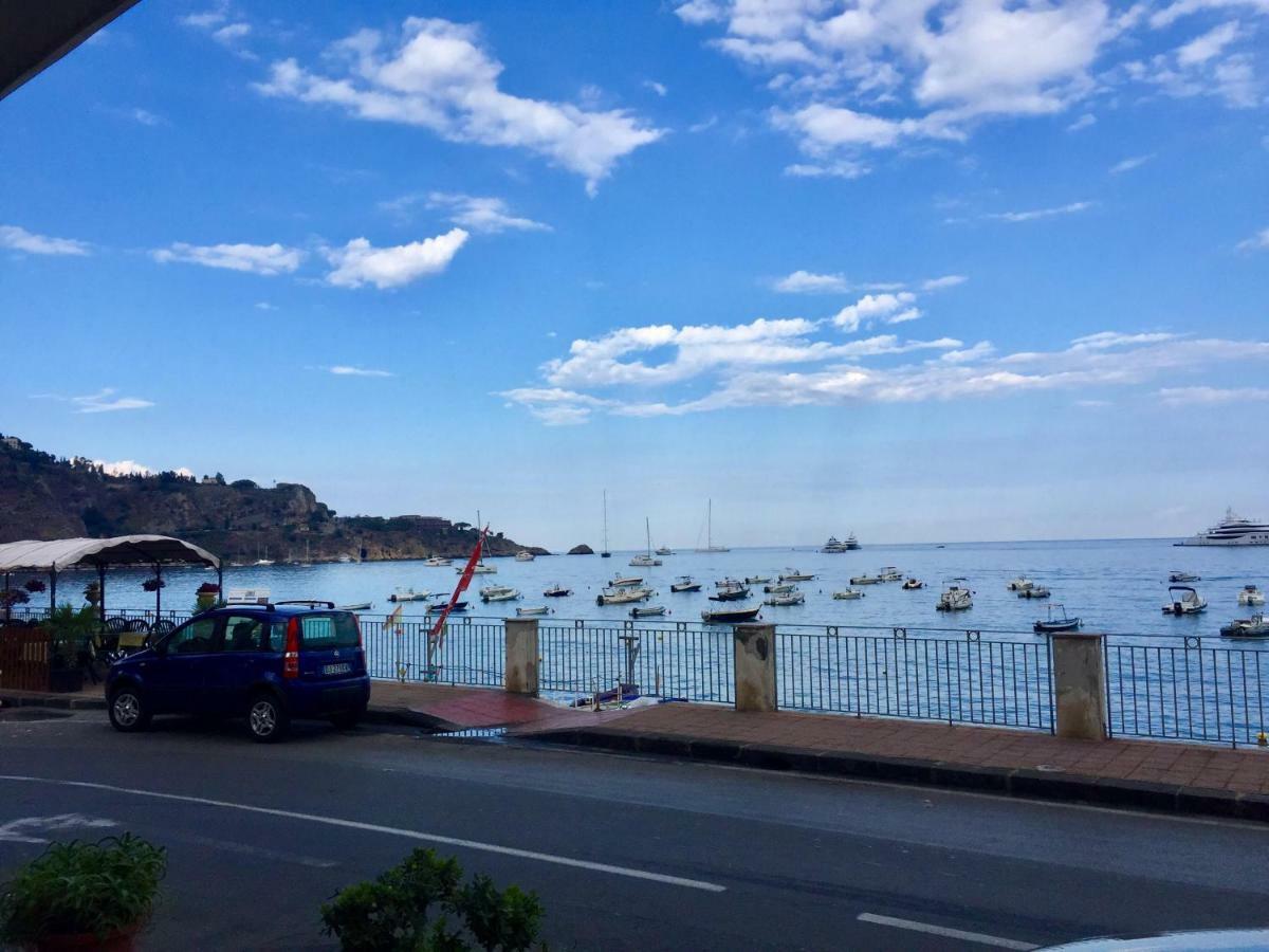 Taormina Holidays Giardini Naxos Ngoại thất bức ảnh